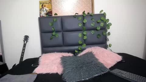 Julieta online show from 03/19/26, 05:06