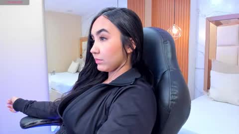     online show from 01/09/26, 10:00