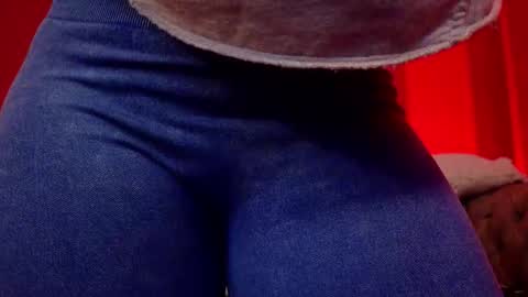  Julieta  online show from 09/23/25, 12:08