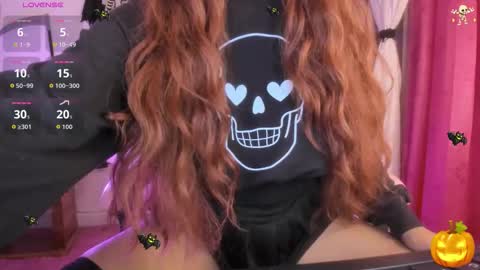 Juliet online show from 10/31/25, 02:29