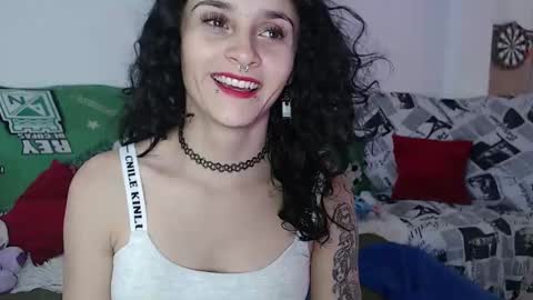 Snapshot of julietajaguar chatting on 12/26/24, 02:37 Julieta Jaguar online show from 12/26/24, 02:37