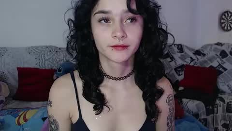 Snapshot of julietajaguar chatting on 01/15/25, 01:31 Julieta Jaguar online show from 01/15/25, 01:31