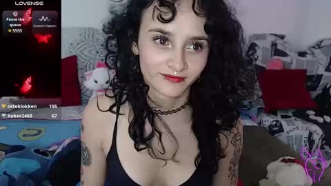 Snapshot of julietajaguar chatting on 02/04/25, 03:04 Julieta Jaguar online show from 02/04/25, 03:04