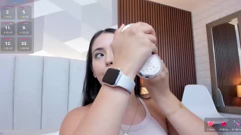 Julieta Santos online show from 11/06/25, 06:42