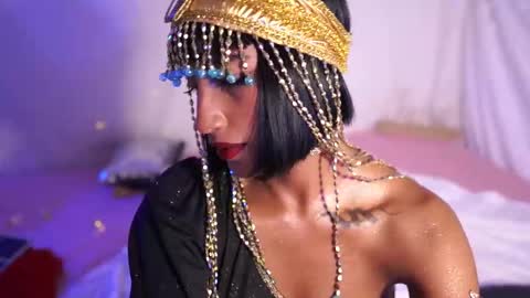 julietawinona online show from 10/31/25, 11:06