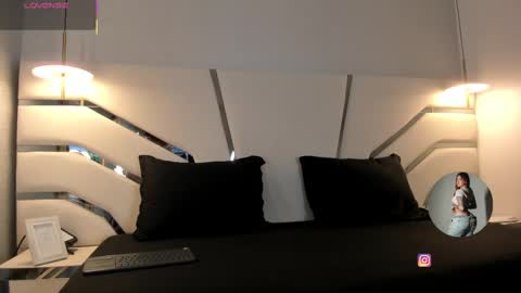 julieth_rojas online show from 09/30/25, 04:06