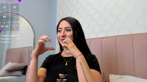   online show from 04/18/26, 07:58