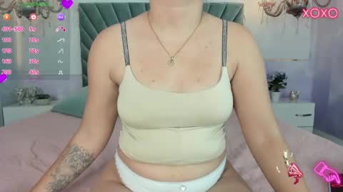 Snapshot of julietsofia chatting on 02/27/26, 08:20 Juliet online show from 02/27/26, 08:20