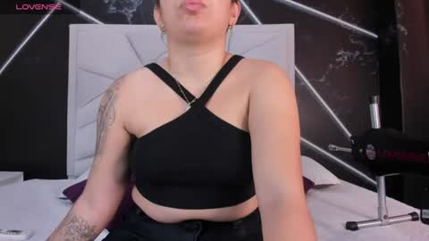 Snapshot of julietsofia chatting on 07/13/26, 07:27 Juliet online show from 07/13/26, 07:27