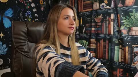 Julietta Jackson online show from 12/13/24, 12:20