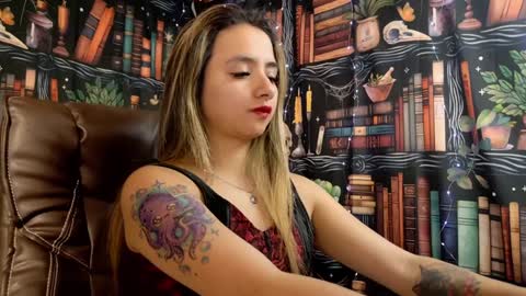 Julietta Jackson online show from 01/17/25, 08:22