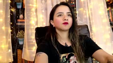 Snapshot of julietta__jackson chatting on 06/10/26, 10:30 Julietta Jackson online show from 06/10/26, 10:30
