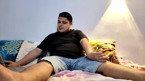 julietta max  online show from 03/17/26, 01:32