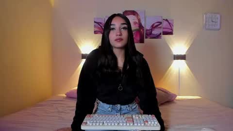 juli online show from 04/29/26, 01:48