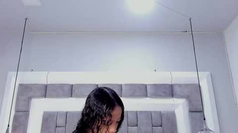 Hi guys It is a pleasure to have you here I am Julieta  online show from 11/27/25, 12:18