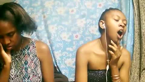 Snapshot of juliette9794 chatting on 09/29/25, 08:02 juliette9794 online show from 09/29/25, 08:02