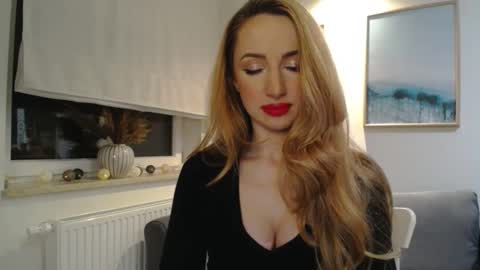 JulietteSensual online show from 03/07/25, 09:17