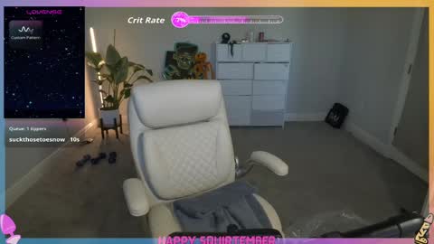 Snapshot of juliewets chatting on 09/24/25, 05:16 Julie online show from 09/24/25, 05:16