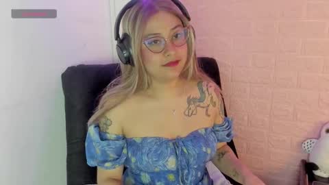 Julieta online show from 12/18/25, 11:27