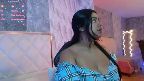 Snapshot of juliieta_tay chatting on 06/06/26, 03:11 juliieta_tay online show from 06/06/26, 03:11