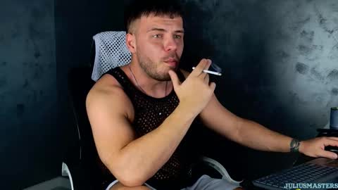 JULiUS   online show from 02/11/26, 08:25