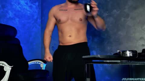 JULiUS   online show from 02/26/26, 08:52