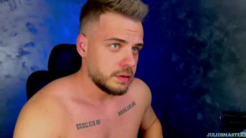 JULiUS   online show from 04/15/26, 07:32