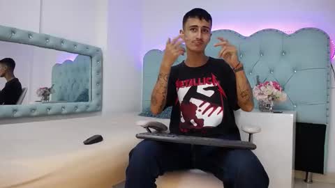 jullian online show from 02/05/26, 11:26