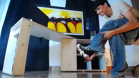 jullian online show from 02/14/26, 07:54