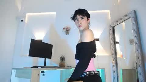 jullian online show from 05/23/26, 10:03