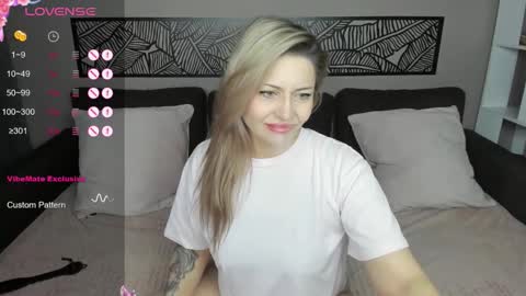 Jully online show from 09/08/25, 11:04