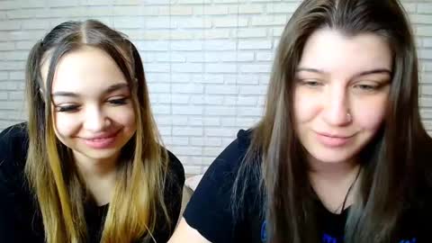 Snapshot of jullymood chatting on 02/07/26, 12:53 DoubleCherry online show from 02/07/26, 12:53