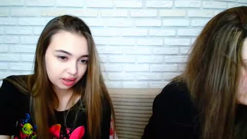 Snapshot of jullymood chatting on 02/13/26, 07:26 DoubleCherry online show from 02/13/26, 07:26