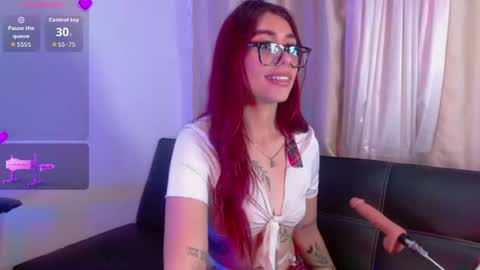 Snapshot of julsblossom chatting on 07/24/26, 04:10 Julieth online show from 07/24/26, 04:10