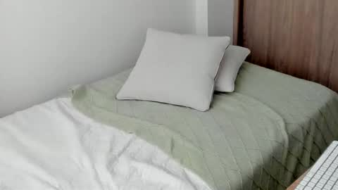 july_correa online show from 03/07/26, 09:45