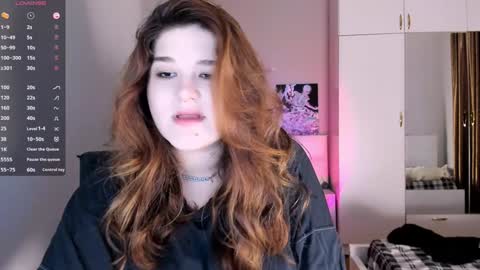 Snapshot of july_slowdive chatting on 02/04/25, 01:59 Julie online show from 02/04/25, 01:59