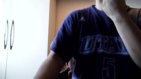 Snapshot of jumezee chatting on 03/28/26, 03:39 Asian office boy online show from 03/28/26, 03:39