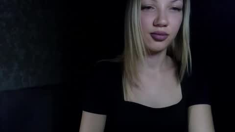 JumikaLoverx online show from 04/22/26, 05:25