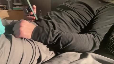 Gregor online show from 10/26/25, 04:24