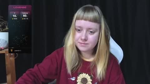 Snapshot of june_shy0 chatting on 11/27/25, 08:05 June online show from 11/27/25, 08:05