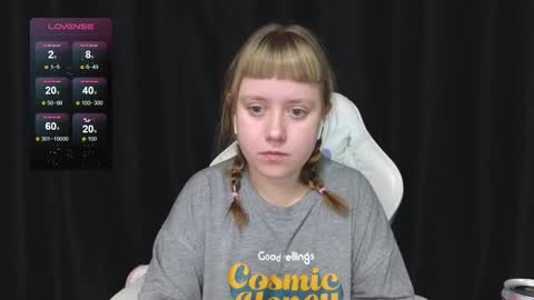 Snapshot of june_shy0 chatting on 12/05/25, 08:01 June online show from 12/05/25, 08:01