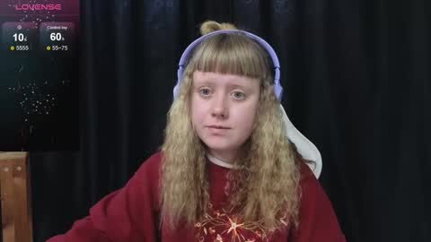 Snapshot of june_shy0 chatting on 03/20/26, 09:03 June online show from 03/20/26, 09:03