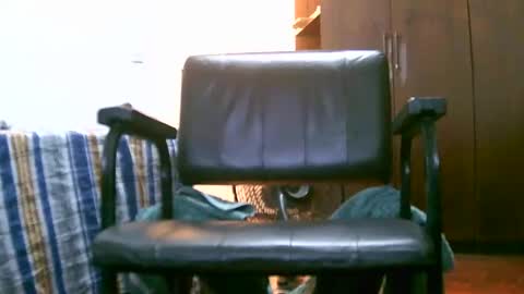 Mia online show from 03/10/25, 08:15