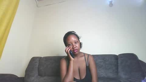 queen online show from 02/22/26, 09:19