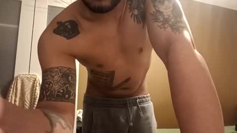 junior1033760 online show from 04/06/26, 07:59