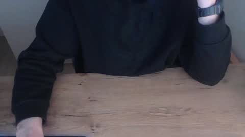 Snapshot of junk2711 chatting on 02/08/25, 03:21 junk2711 online show from 02/08/25, 03:21