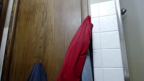 Snapshot of junk_yard_dog chatting on 01/08/25, 12:37 Dave online show from 01/08/25, 12:37