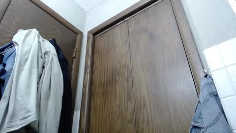 Snapshot of junk_yard_dog chatting on 01/23/25, 01:56 Dave online show from 01/23/25, 01:56