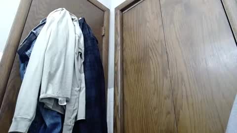 Snapshot of junk_yard_dog chatting on 02/09/25, 04:07 Dave online show from 02/09/25, 04:07