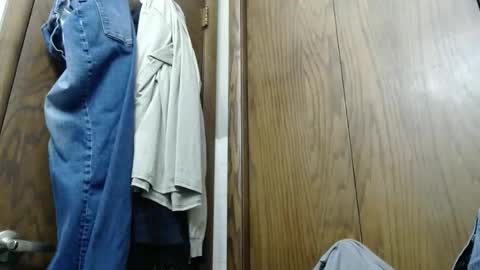 Snapshot of junk_yard_dog chatting on 11/08/25, 02:06 Dave online show from 11/08/25, 02:06